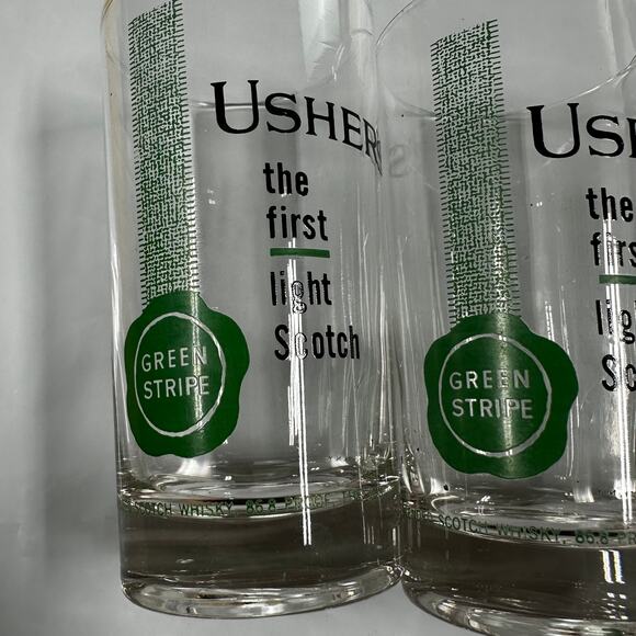 Usher's Green Stripe "The First Light Scotch" Beer Glass Set of 4 EUC - Picture 2 of 7